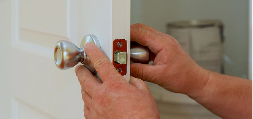 AAA Locksmiths For lock Replacement in Redding, California