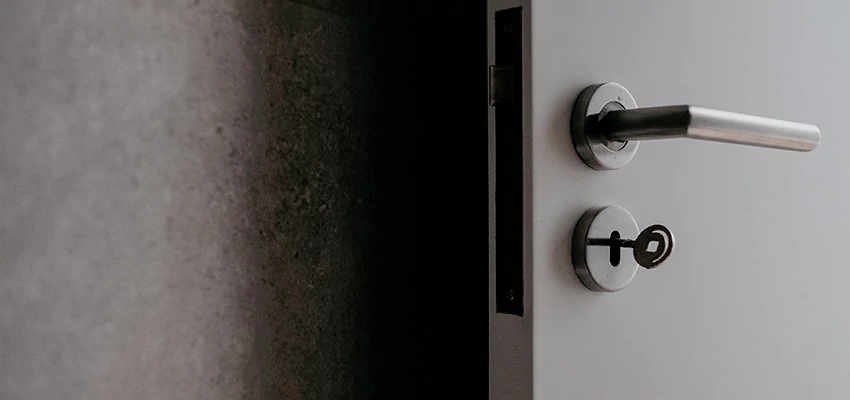 Front Door Handle Repair And Installation in Redding, CA